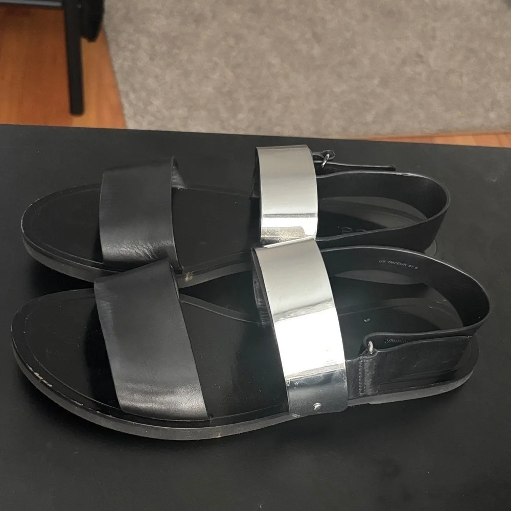 Vince Black and Metallic Silver Ciara Sandals Size 7